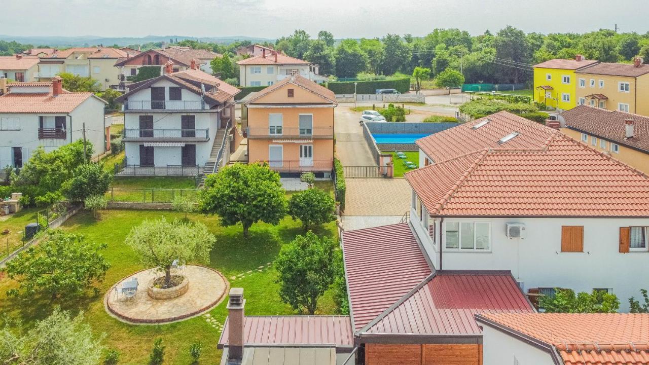 Pension Nina Umag Zewnętrze zdjęcie